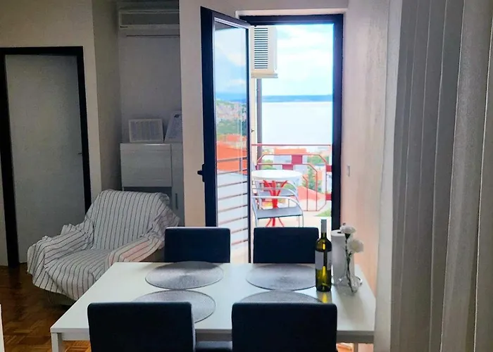 Nikola Appartement Novi Vinodolski